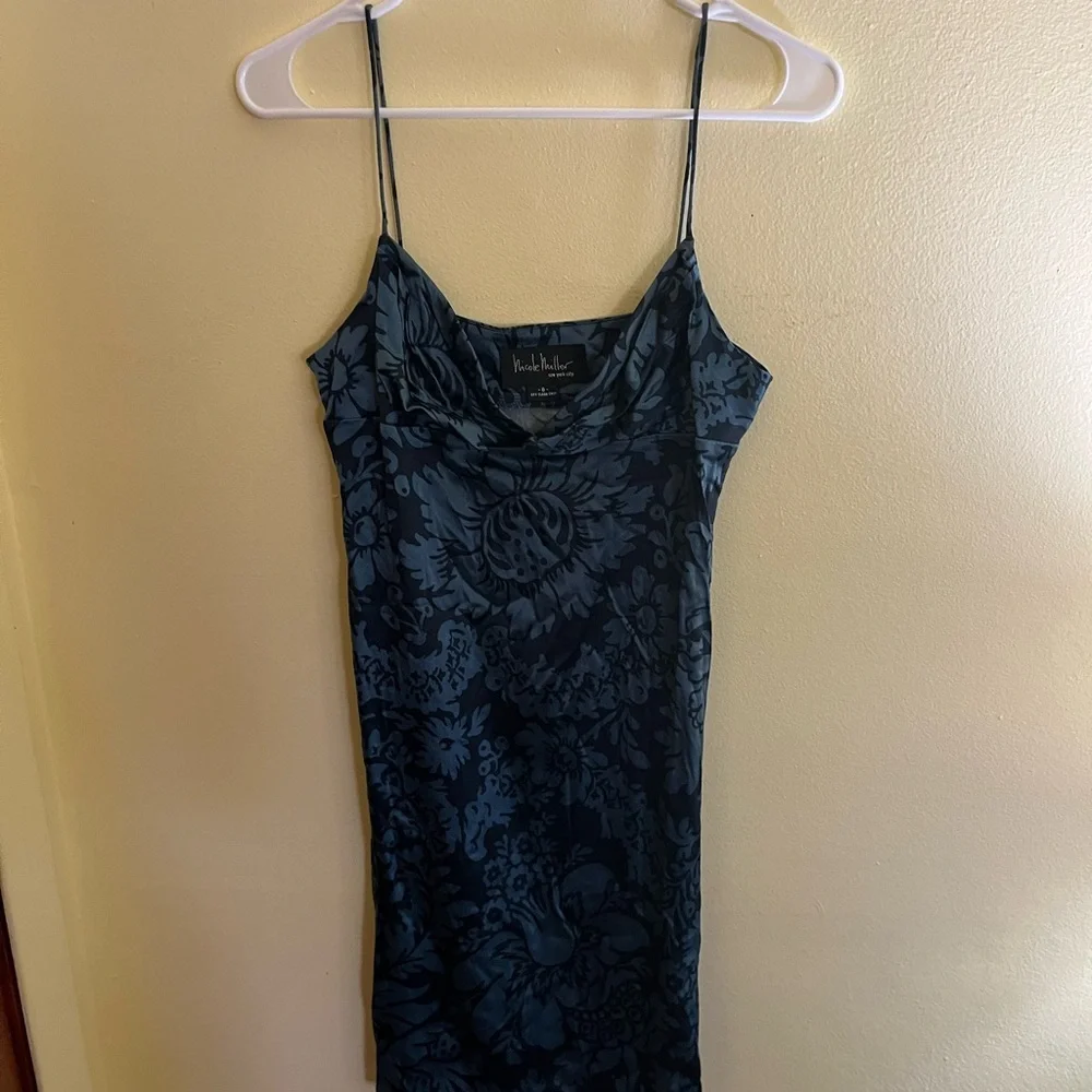 Nicole Miller Women’s Blue Black Floral Spaghetti Strap Dress Size 8